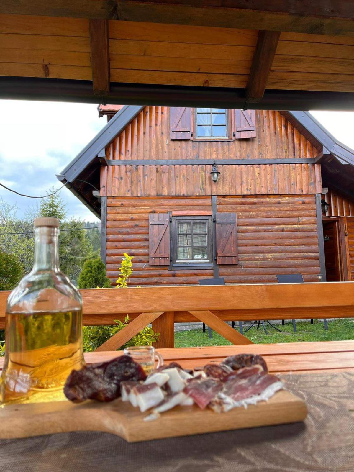 Brvnare Na Brdu Villa Sljivovica  Екстериор снимка
